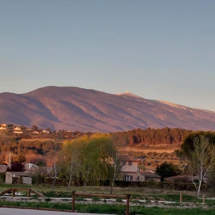 Vila Mon Ventoux Modene Exteriér fotografie